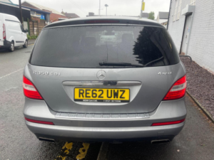 2013 Mercedes-Benz R Class 3.0 R350l Cdi G-Tronic+ 4WD Euro 5 5dr (7 Seats) in Silver — image 6