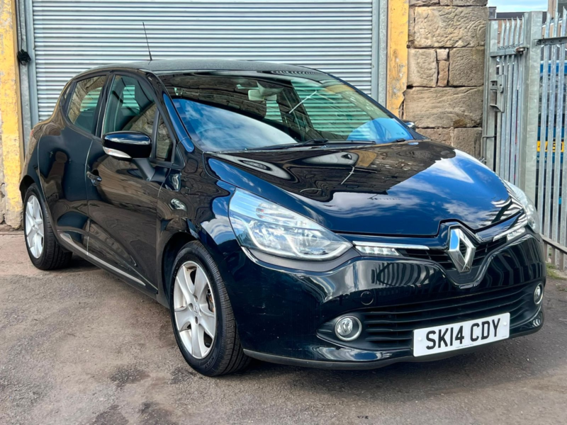 2014 Renault Clio 1.2 16v Dynamique Medianav Hatchback 5dr Petrol Manual Euro 5 (75 Ps) in Black — image 1