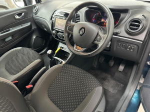 2018 Renault Captur 0.9 Tce Energy Dynamique Nav Euro 6 (s/s) 5dr in Blue — image 3