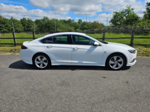 2019 Vauxhall Insignia 1.5i Turbo Gpf Sri Vx Line Nav Grand Sport Euro 6 (s/s) 5dr in White — image 5