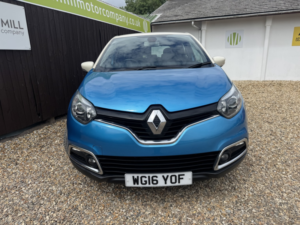 2016 Renault Captur 1.5 Dynamique Nav Dci 90 in Blue — image 2