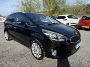 2013 Kia Carens 1.7 Crdi Ecodynamics 3 in Black — image 5