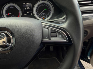 2017 Skoda Superb 2.0 Tdi Laurin & Klement DSG Auto 6spd Euro 6 (s/s) 5dr in Blue — image 6