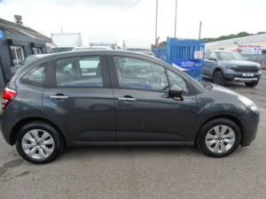2014 Citroen C3 1.2 Vti Vtr+ Euro 5 5dr in Grey — image 5