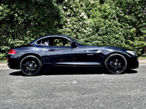 2012 BMW Z4 2.0 Z4 Sdrive20i M Sport Roadster in Black — image 3