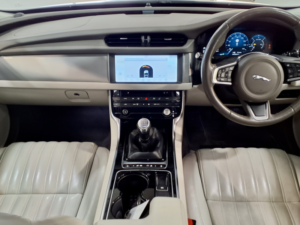 2018 Jaguar Xf 2.0 D Portfolio in White — image 3