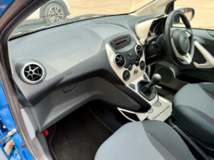 2010 Ford Ka 1.2 Zetec Euro 4 3dr in Blue — image 5