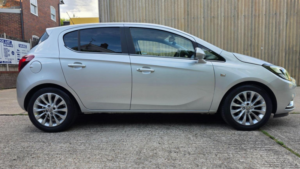 2018 Vauxhall Corsa 1.4i Ecotec Se Euro 6 5dr in Silver — image 5