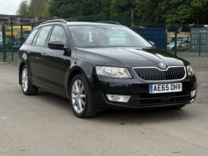 2015 Skoda Octavia 2.0 Tdi Se L Estate 5dr Diesel Manual Euro 6 (s/s) (150 Ps) in Multicolour — image 3