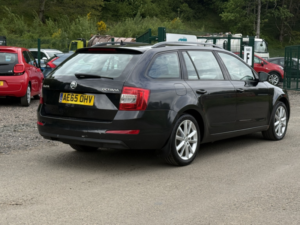 2015 Skoda Octavia 2.0 Tdi Se L Estate 5dr Diesel Manual Euro 6 (s/s) (150 Ps) in Multicolour — image 5