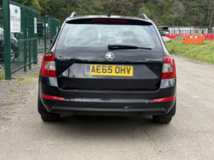 2015 Skoda Octavia 2.0 Tdi Se L Estate 5dr Diesel Manual Euro 6 (s/s) (150 Ps) in Multicolour — image 6