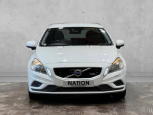 2012 Volvo V60 1.6 T4 R-Design Lux Nav Powershift Euro 5 5dr in White — image 2