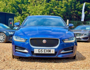 2015 Jaguar Xe 2.0 Gtdi R-Sport Auto Euro 6 (s/s) 4dr in Blue — image 4