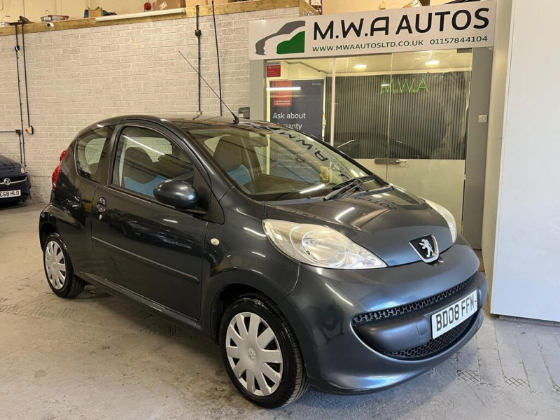 2008 Peugeot 107 1.0 12v Urban Move Hatchback 3dr Petrol Manual Euro 4 (68 Ps) in Grey — image 1