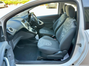 2013 Ford Ka 1.2 Studio Euro 5 3dr in White — image 5