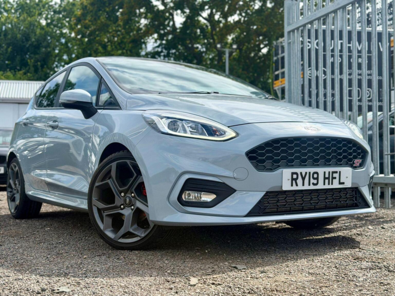 2019 Ford Fiesta 1.5t Ecoboost St-2 Euro 6 (s/s) 5dr in Silver — image 1