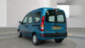 2008 Renault Kangoo 1.6 16v Expression 5dr in Blue — image 3