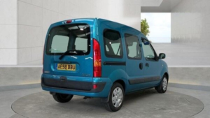2008 Renault Kangoo 1.6 16v Expression 5dr in Blue — image 4