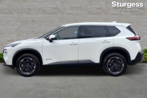 2024 Nissan X-Trail 1.5 H E-Power Acenta Premium Auto E-4orce Euro 6 (s/s) 5dr in White — image 4