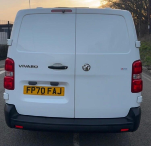 2021 Vauxhall Vivaro 2.0 Turbo D 3100 Dynamic L2 H1 Euro 6 (s/s) 6dr in White — image 6