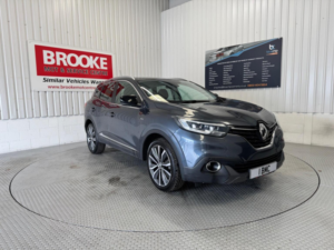 2016 Renault Kadjar 1.5 Dci Signature Nav Euro 6 (s/s) 5dr in Grey — image 1