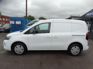 2023 Nissan Townstar 1.3 Tce Tekna L1 Euro 6 (s/s) 6dr in White — image 5