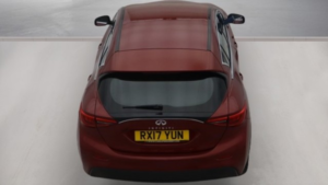 2017 Infiniti Q30 1.5 D Se in Red — image 5