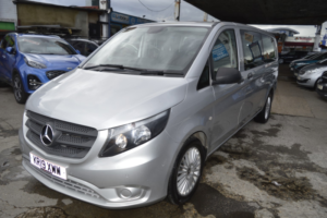 2019 Mercedes-Benz Vito 2.1 119 Cdi Bluetec Select in Silver — image 3