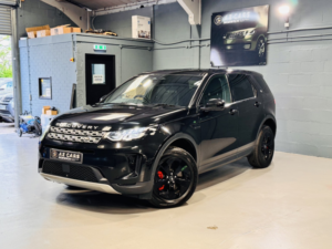 2021 Land Rover Discovery Sport 2.0 D165 Mhev in Black — image 2