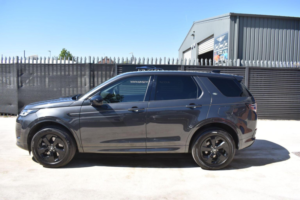 2023 Land Rover Discovery Sport 1.5 P300e 12.2kwh Urban Edition Auto 4WD Euro 6 (s/s) 5dr in Grey — image 4