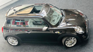 2020 MINI Electric Hatch Cooper Se 32.6kwh Level 3 Auto 3dr in Black — image 2