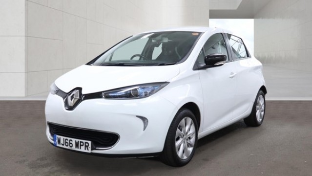 2016 Renault Zoe Dynamique Nav Electric Automatic White 5dr 1 Keeper+satnav+6 Stamps in White — image 1