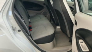 2016 Renault Zoe Dynamique Nav Electric Automatic White 5dr 1 Keeper+satnav+6 Stamps in White — image 6