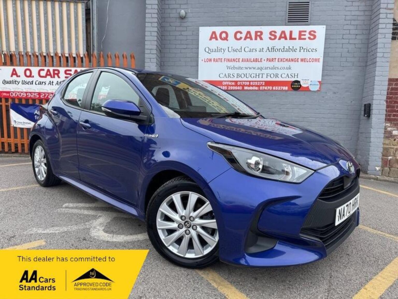 2020 Toyota Yaris 1.5 Vvt-H Icon E-CVT Euro 6 (s/s) 5dr in Blue — image 1