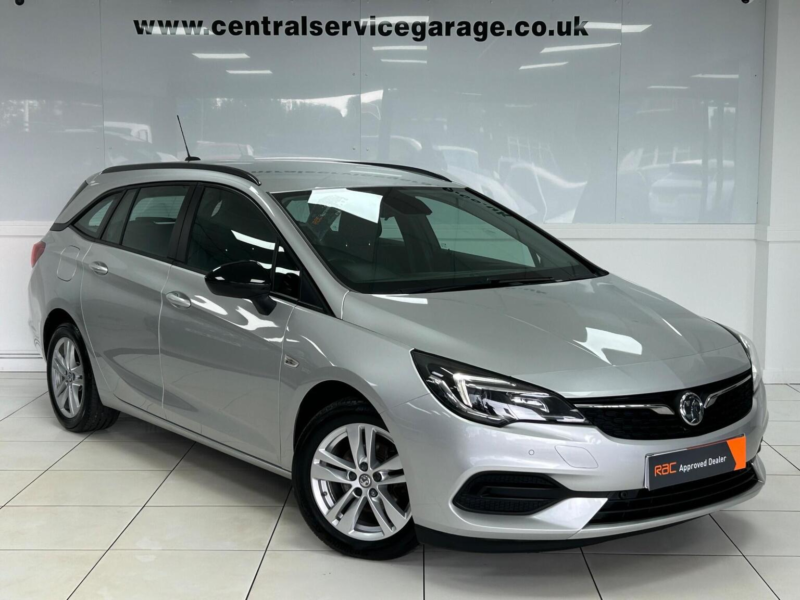 2022 Vauxhall Astra 1.5 Turbo D Business Edition Nav Sports Tourer Euro 6 (s/s) 5dr in Silver — image 1