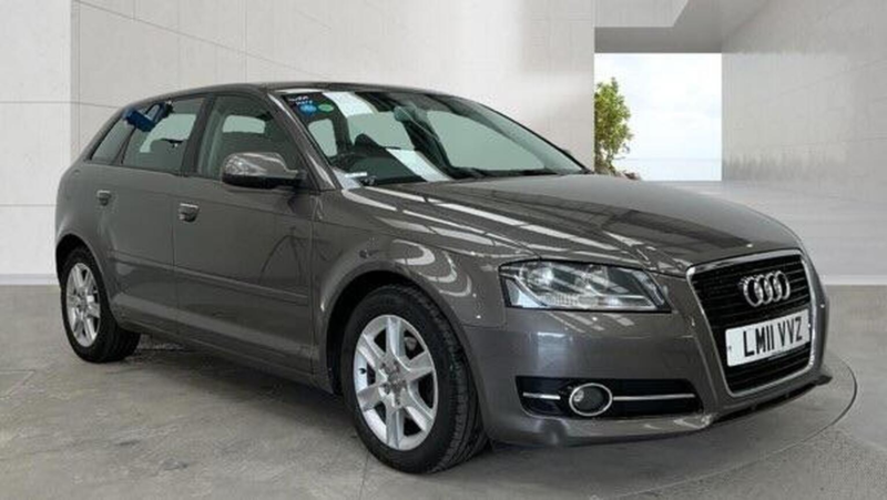 2011 Audi A3 1.2 Tfsi Se Sportback S Tronic Euro 5 (s/s) 5dr in Grey — image 1