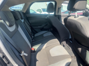 2012 Ford Focus 1.6 Tdci Zetec Euro 5 (s/s) 5dr in Black — image 5