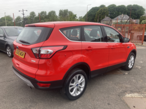 2017 Ford Kuga 1.5 T Ecoboost Titanium in Red — image 4