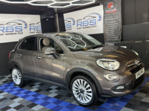 2015 Fiat 500x 1.6 500x 1.6 Multijet Ii 120hp Lounge in Bronze — image 3