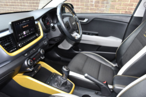 2023 Kia Stonic 1.0 T-Gdi Quantum SUV 5dr Petrol Manual Euro 6 (s/s) (99 Bhp) in Grey — image 4