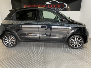 2018 Renault Twingo 0.9 Iconic Tce 90 in Black — image 5