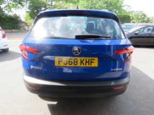 2018 Skoda Karoq 1.6 Tdi Se Technology Euro 6 (s/s) 5dr in Blue — image 5