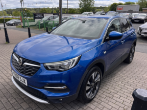 2018 Vauxhall Grandland X 1.5 Turbo D Blueinjection Sport Nav in Blue — image 2