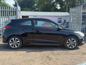 2015 Hyundai I20 1.2 Se Euro 6 3dr in Black — image 4