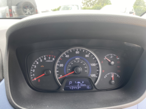 2014 Hyundai I10 1.2 Se in White — image 4