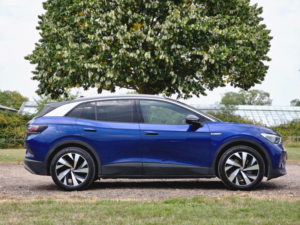 2021 Volkswagen Id.4 Pro Performance 77kwh 1st Edition Auto 5dr in Blue — image 4