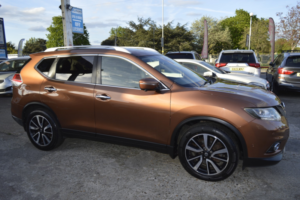 2017 Nissan X-Trail 1.6 Dig-T Tekna in Orange — image 6