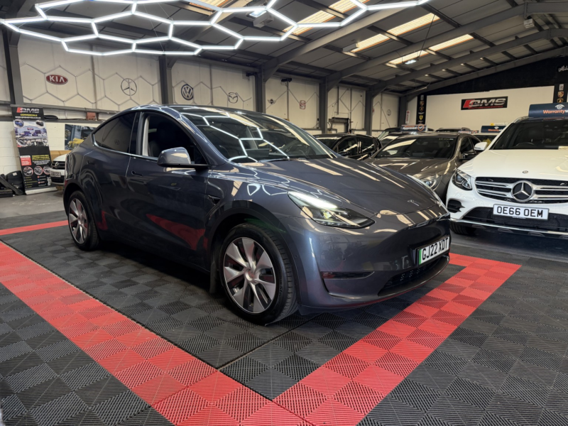 2022 Tesla Model Y (dual Motor) Long Range in Grey — image 1