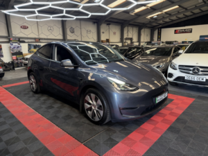 2022 Tesla Model Y (dual Motor) Long Range in Grey — image 5