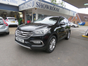 2016 Hyundai Santa Fe 2.2 Crdi Blue Drive Premium 4WD Euro 6 (s/s) 5dr (7 Seat) in Black — image 3